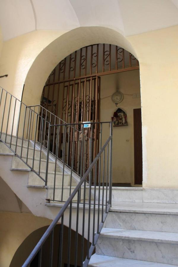 Casa Vacanza Grey Aparthotel Napoli Eksteriør bilde